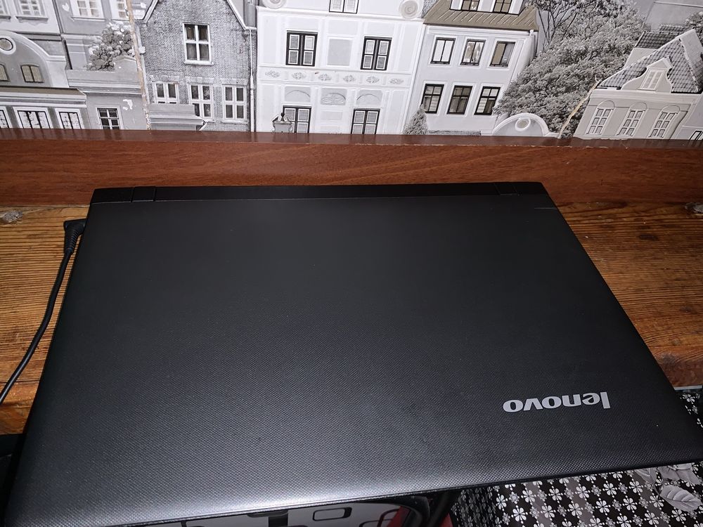 Продам ноутбук Lenovo B50-10