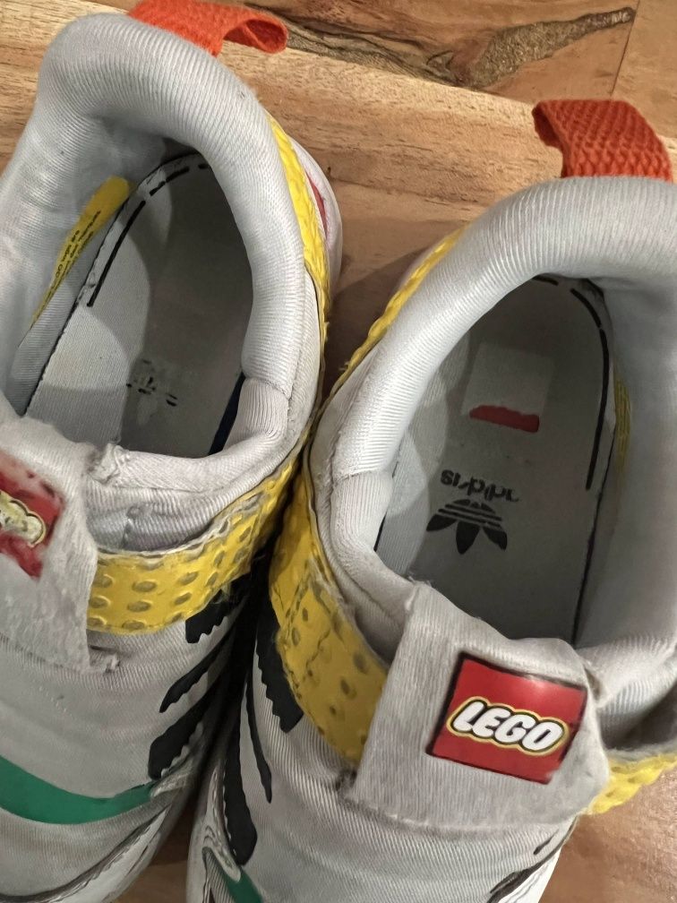 Sapatilhas Adidas da Lego