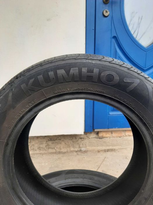 Продам пару летних шин Kumho Solus R15 185/65
