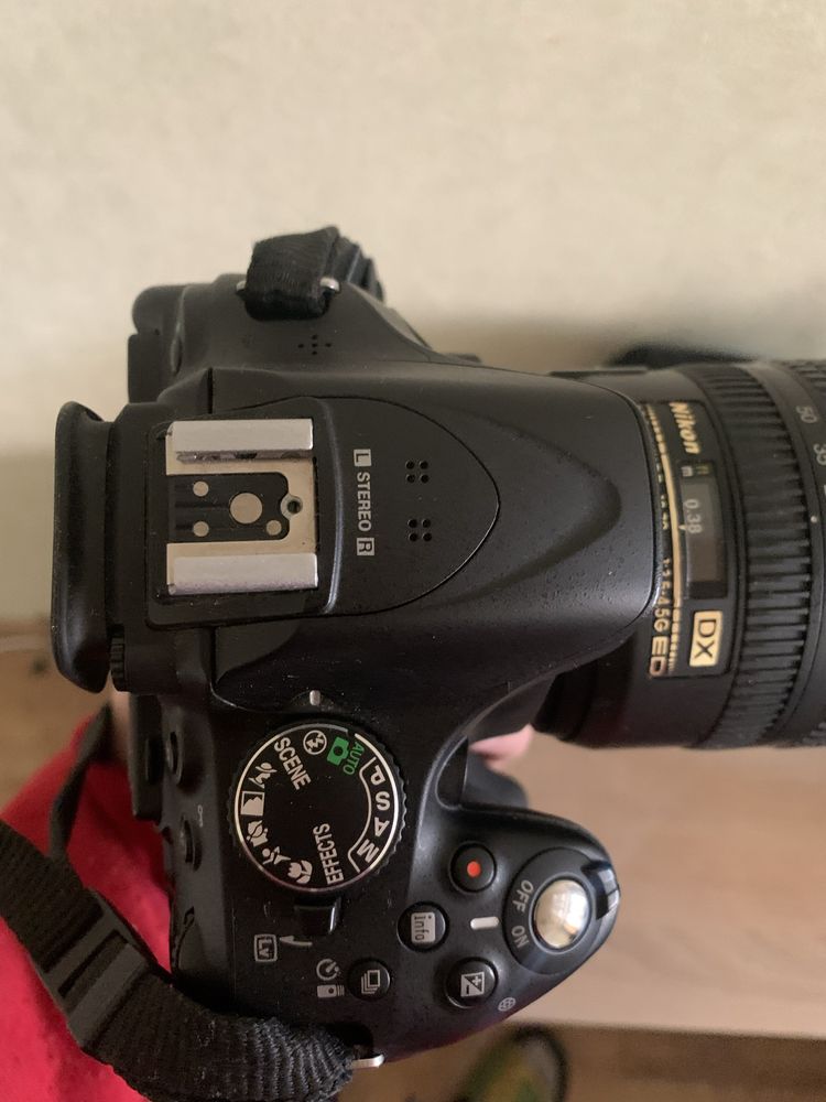 Продам фотоаппарат Nikon D5200