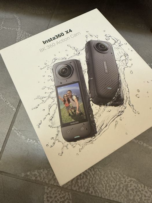 Camera Insta 360 X4