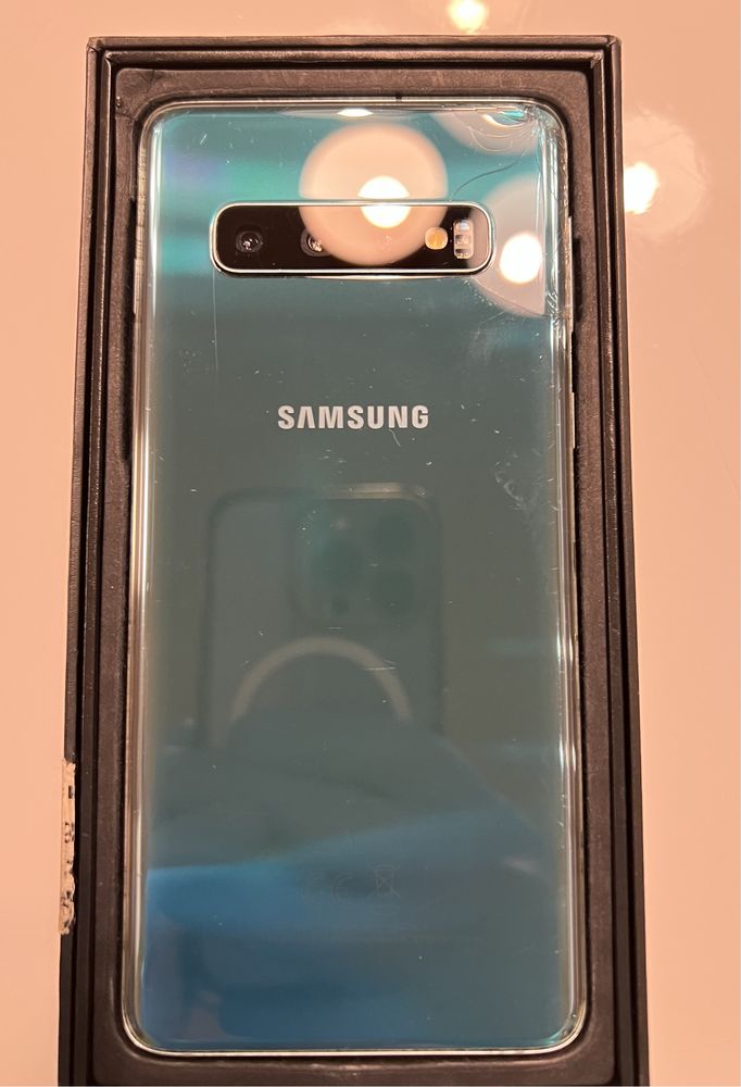 Smartfon Samsung Galaxy S10 8GB / 128GB niebieski