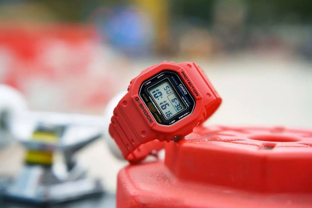 Часы Casio DWE-5600R-9E ! Оригинал! Фирменная гарантия 2 года!