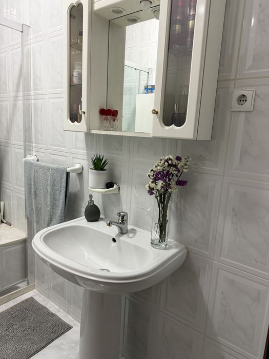 Movel + Lavatorio casa de banho