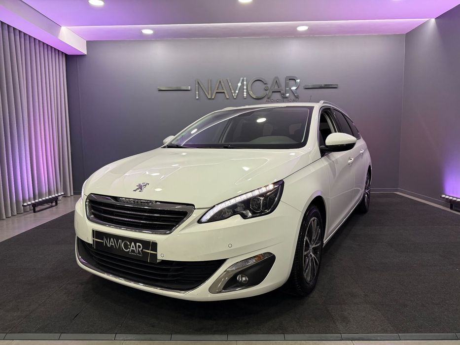 Peugeot 308 SW 1.2 PureTech Allure Full LED
