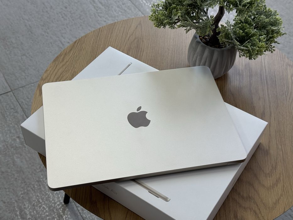 Macbook Air M2 16/256 Silver! Стан нового! Макбук!