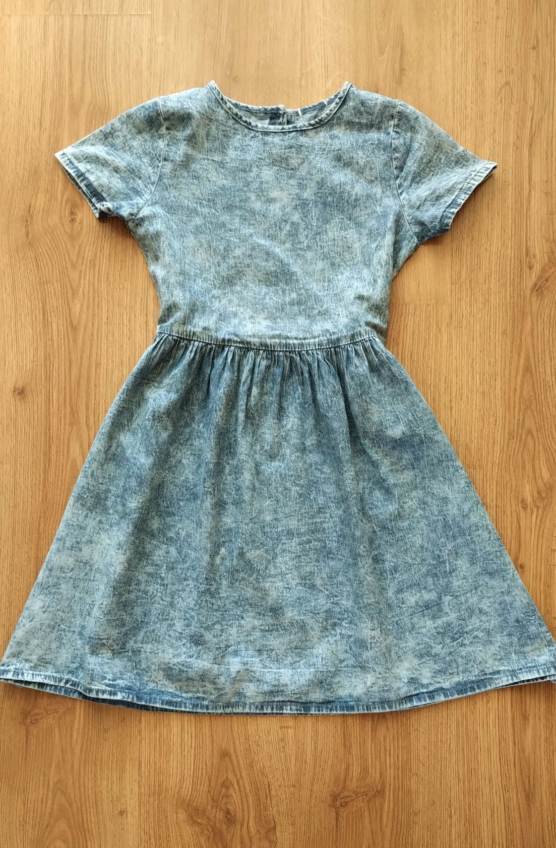 Jeansowa letnia sukienka roz. 146