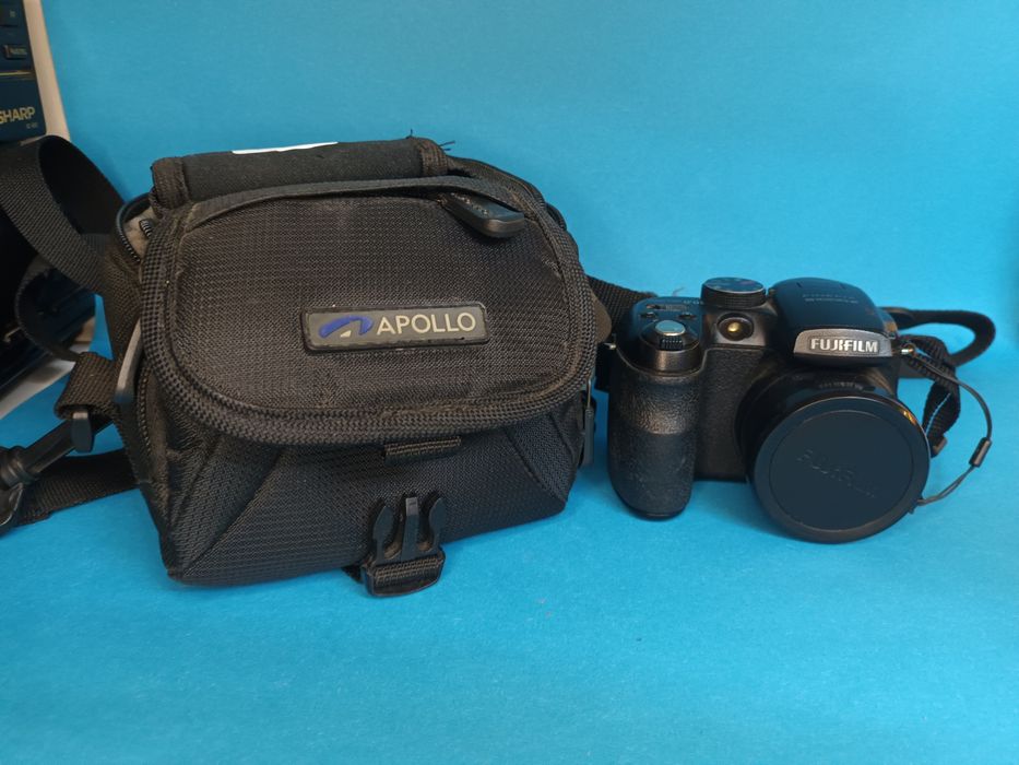 Aparat Fujifilm finepix S1000 aparat cyfrowy