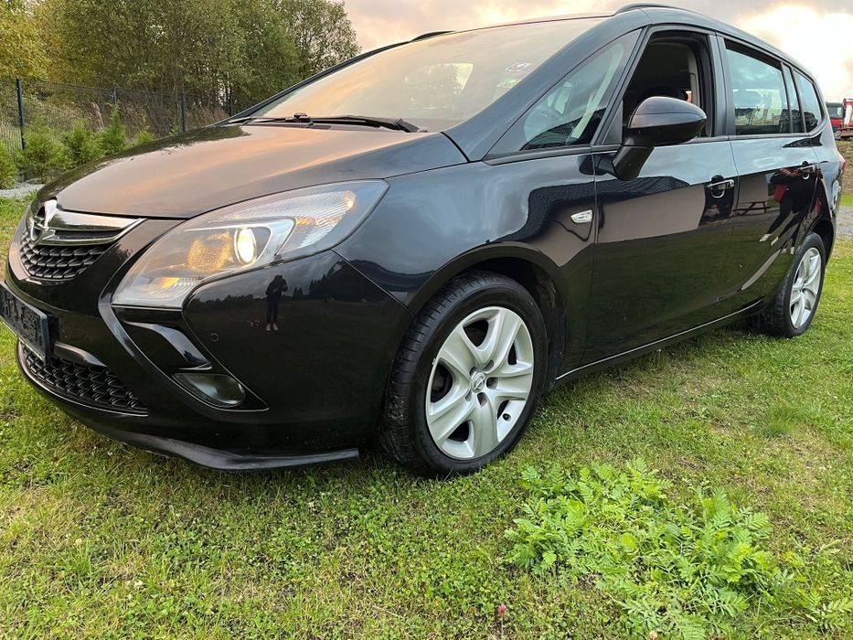 Opel Zafira 2016 Cdti  navi cklima elektryka Top Stan