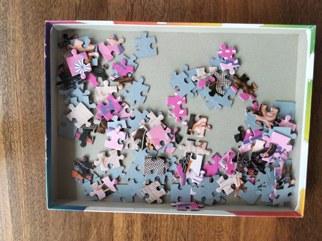 Puzzle de 104 peças