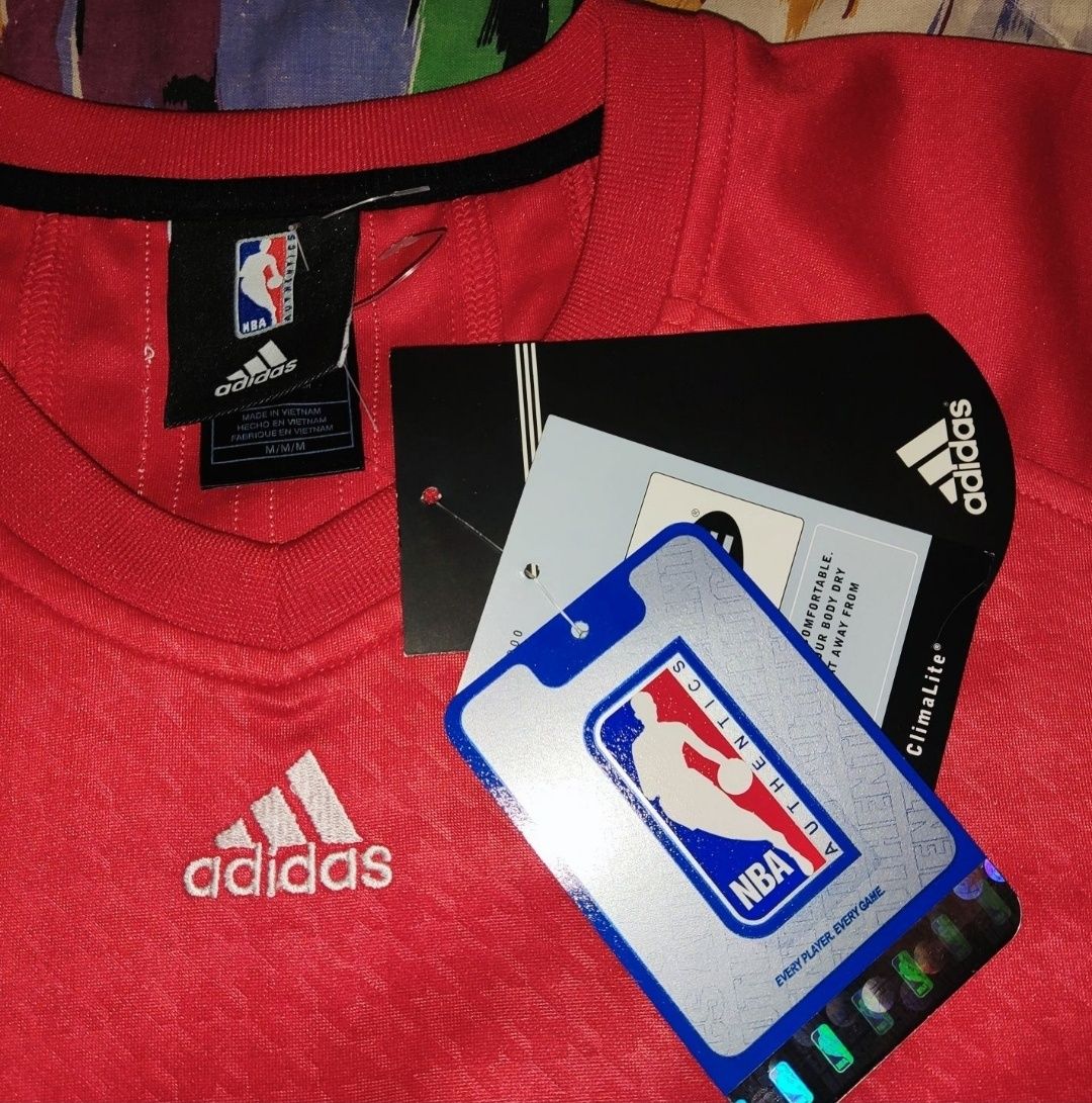 Баскетбольная футболка, джерси Adidas NBA Chicago Bulls