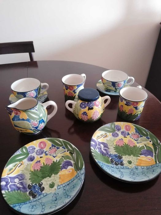 Conjunto de loiça decorativa "Favanol"