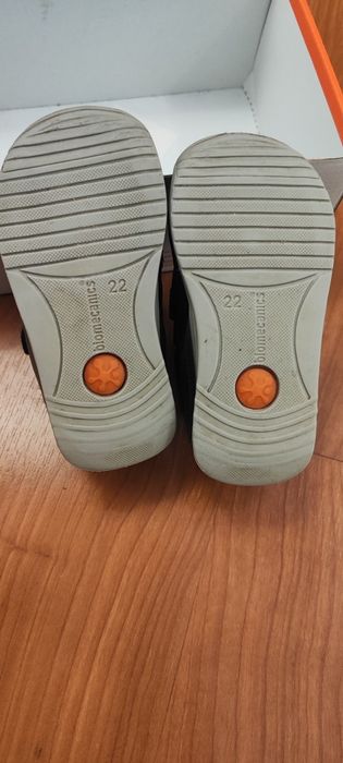 Sapatos biomecanics 22