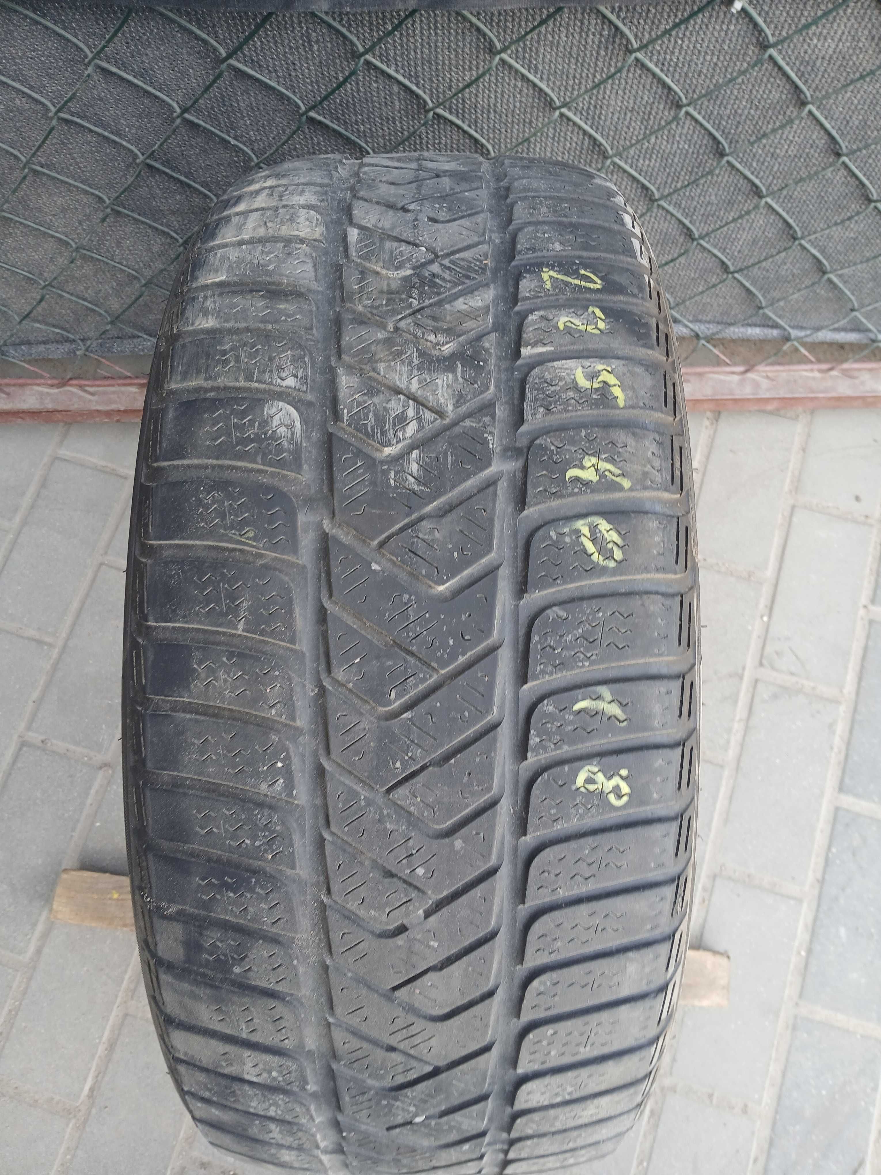 1x opona 225/40 R18 Pirelli Sottozero 3 Gwarancja Montaż