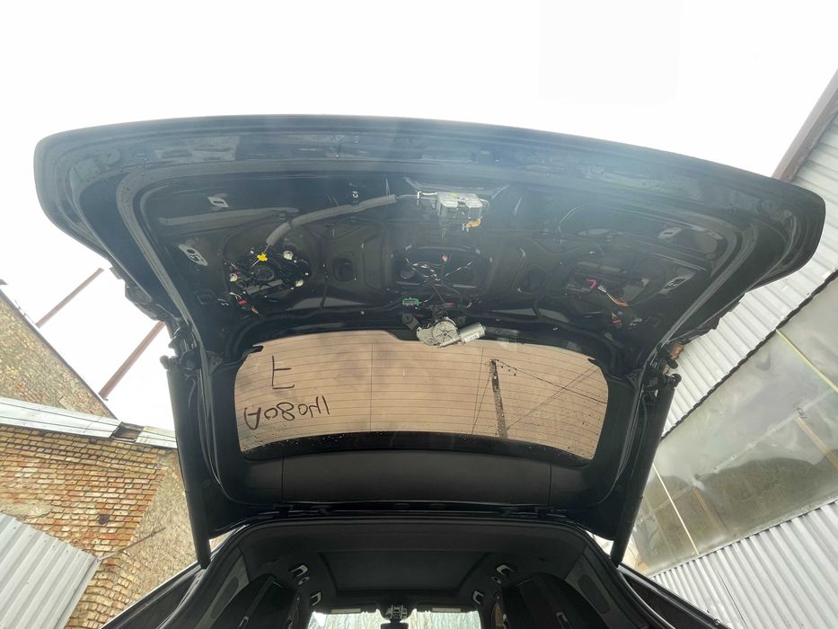 Розборка Porsche Cayenne 9Y0 запчастини б/у Разборка Порш Каєн