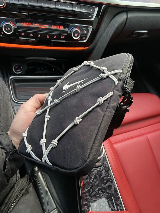 Сумка Nike Унісекс (Rezenu) месенджер через плече