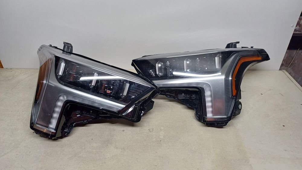 Фара Toyota Tundra Sequoia 2022+ фары левая правая Full Led с блоком