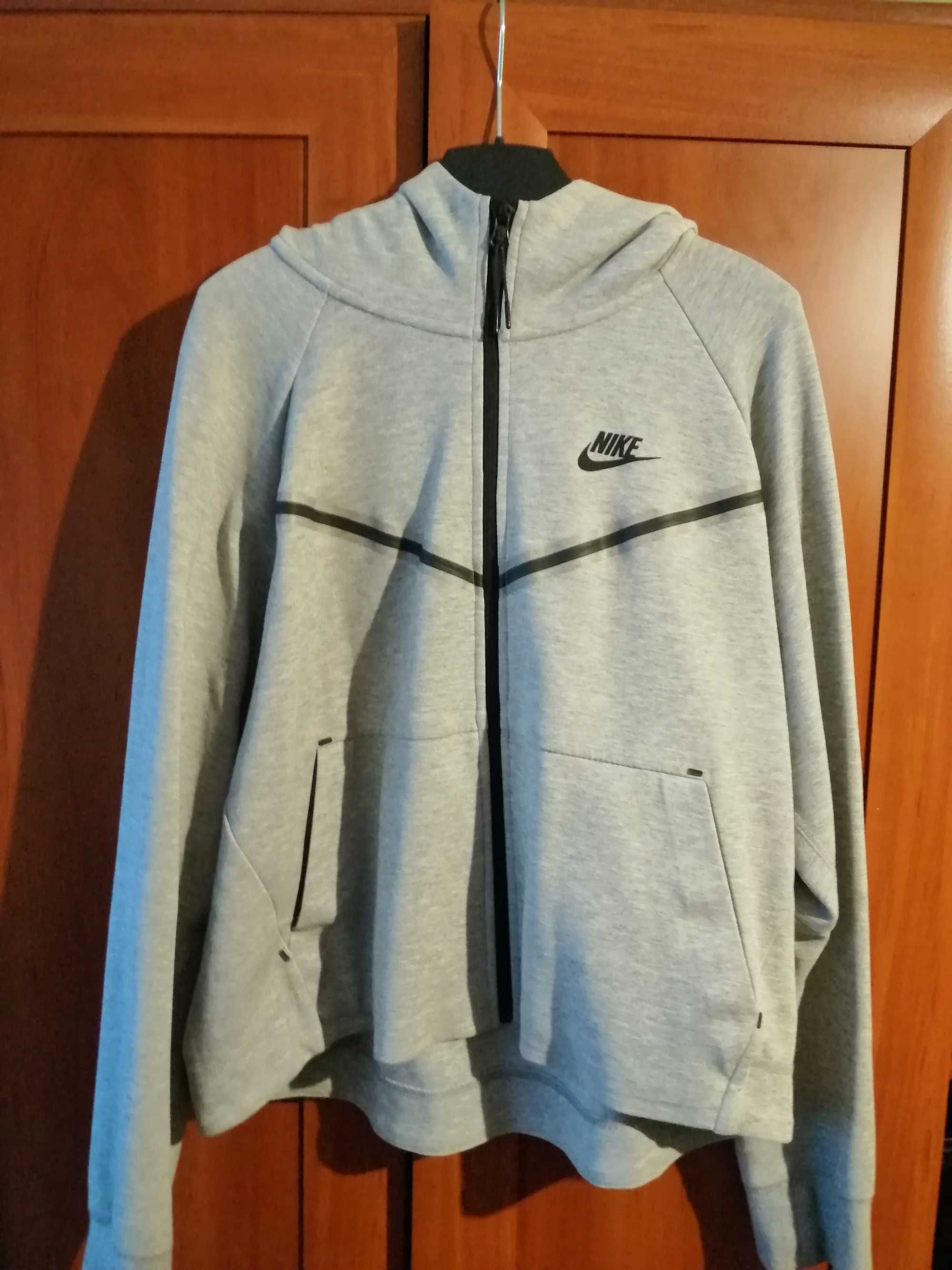 Bluza Nike Tech Damska rozmiar M