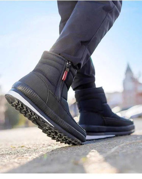 Чоботи " дутики " зимові НОВІ 42-43 р-р чорні