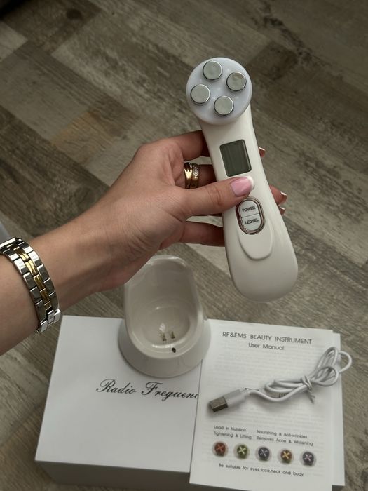 Масажер мікротоковий для обличчя