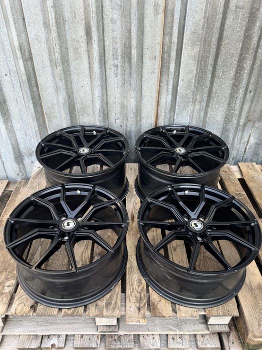 Диски 5/130r20 porche panamera audi vw різно широкі