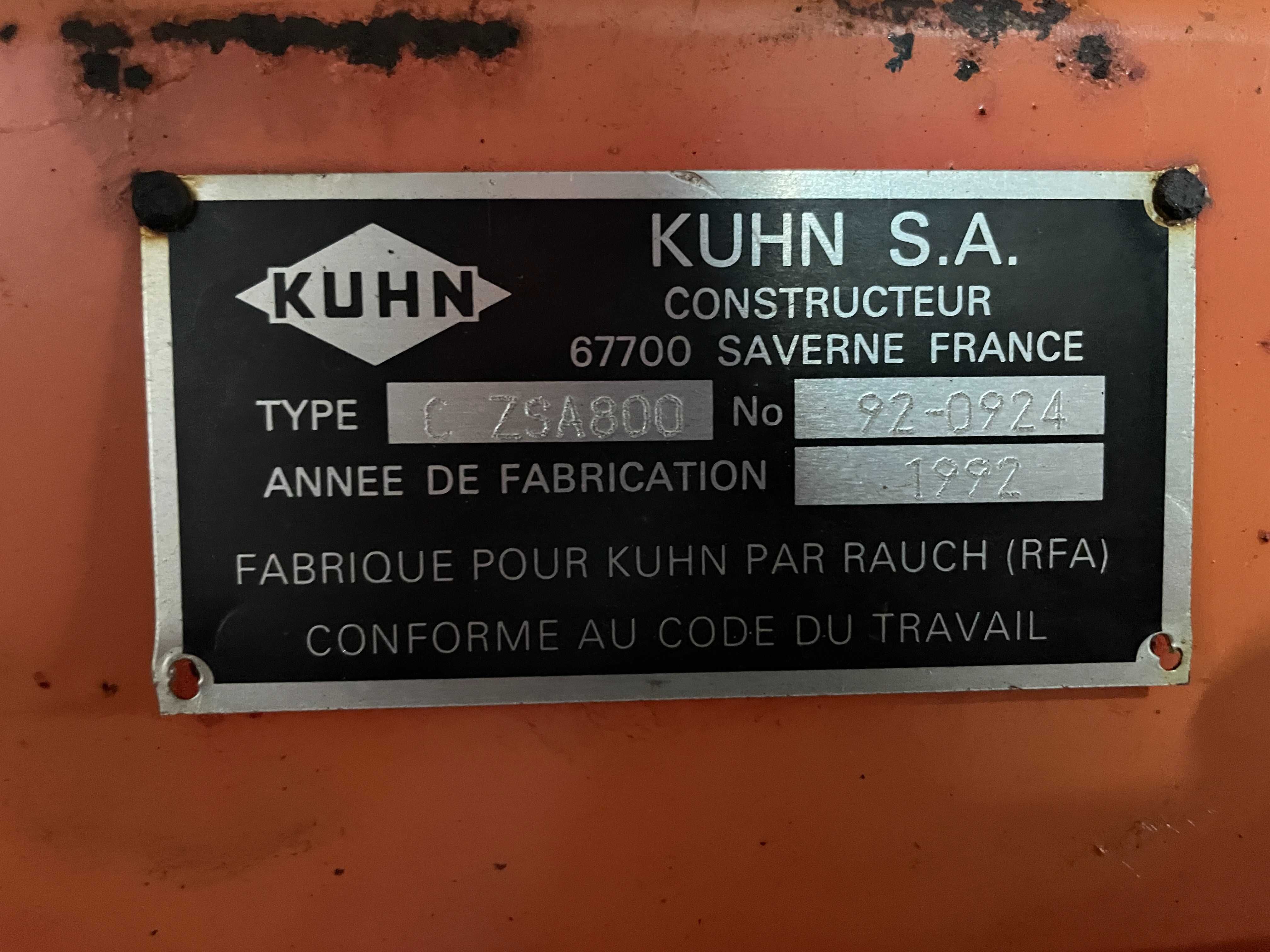 Розкидач міндобрива KUHN  ZSA800 1000L