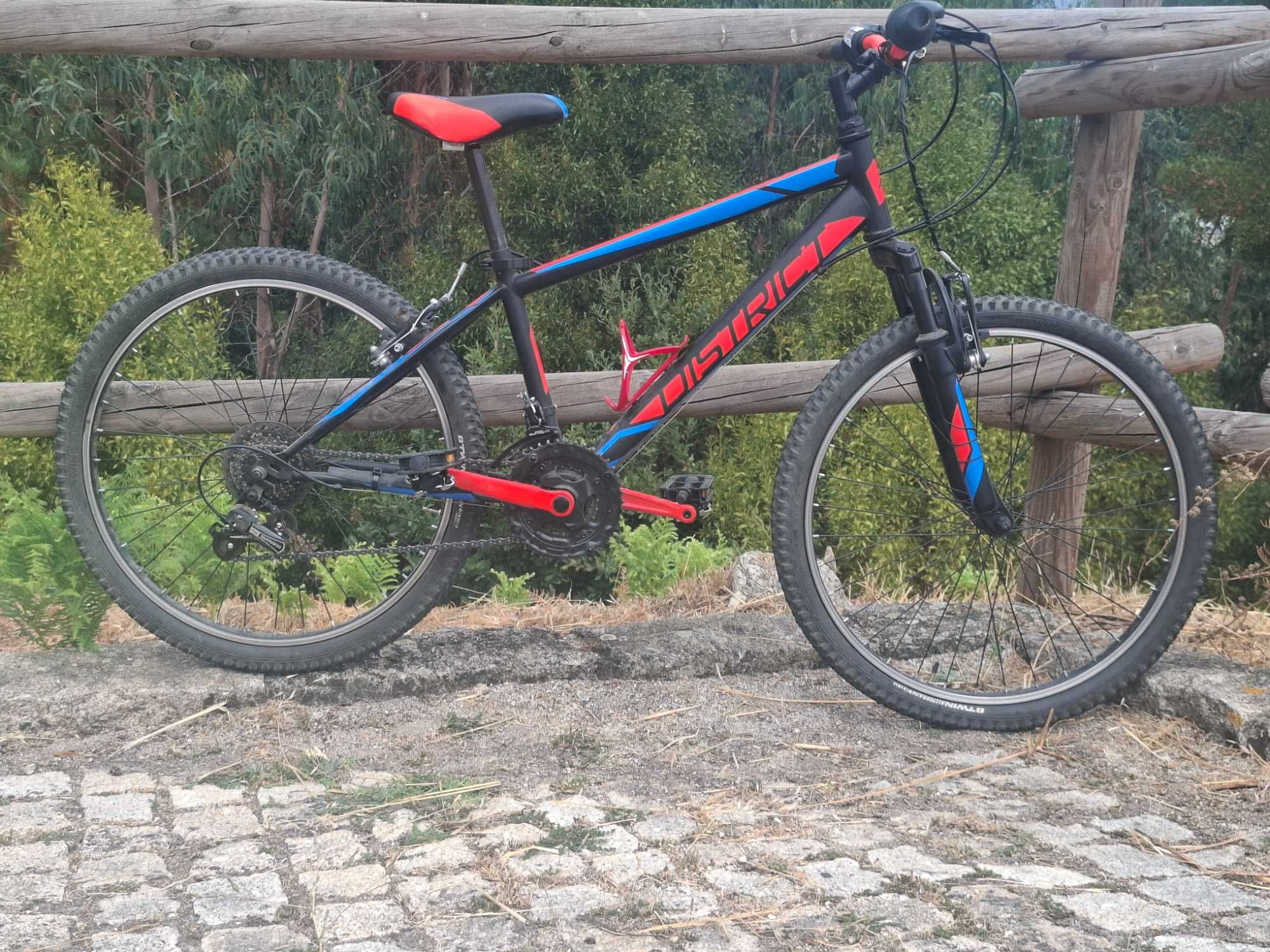 Bicicleta  roda 24 pouco  utilizada,  ótimo estado