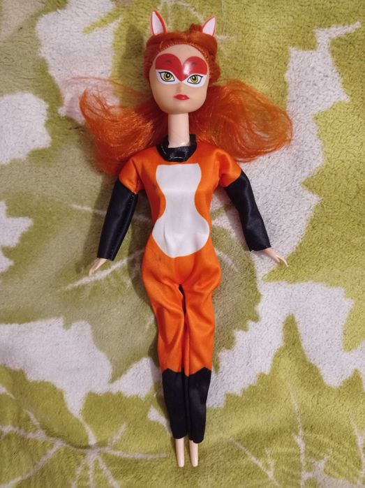 30 см Леди Баг кукла в отличном состоянии барби