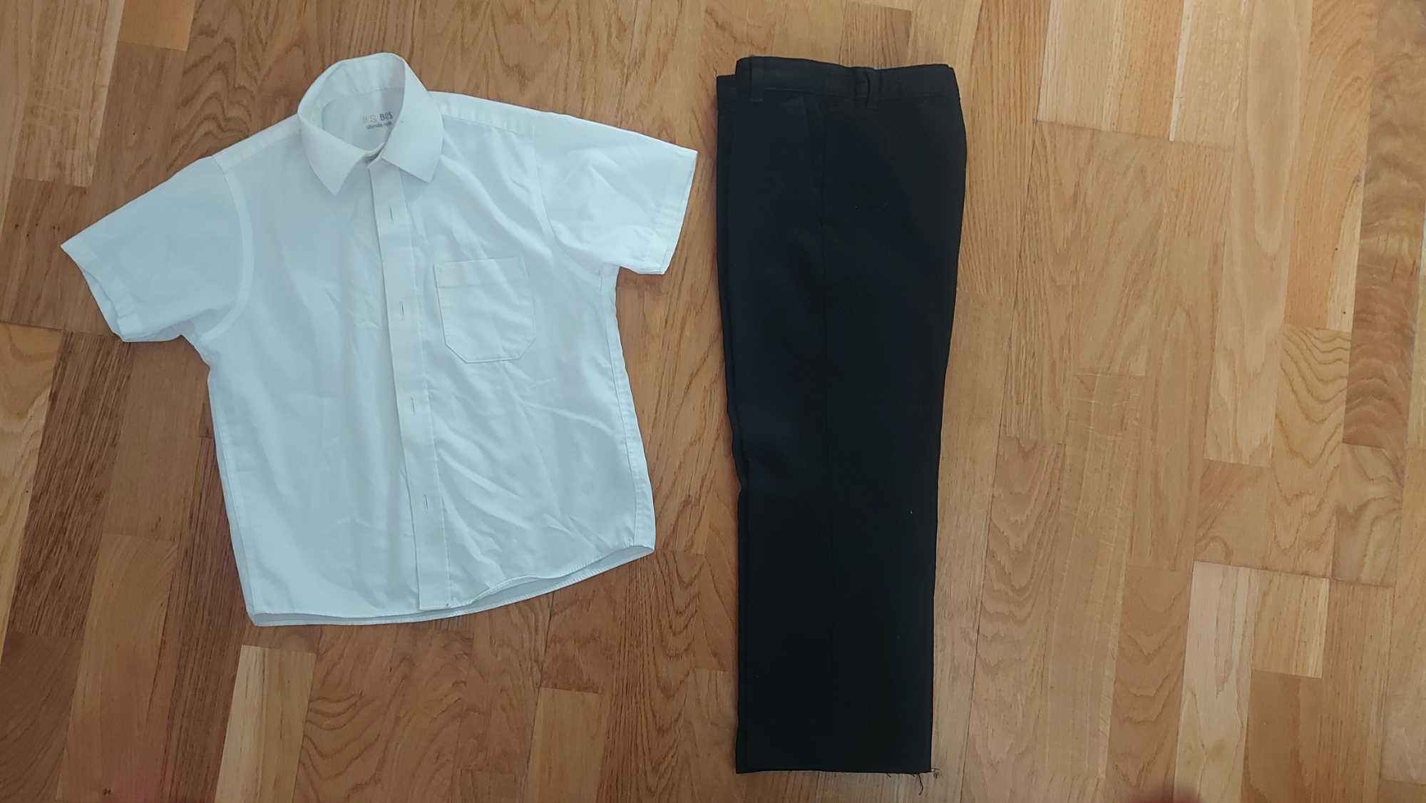 Рубашка та брюки на 4-5 років хлопчику