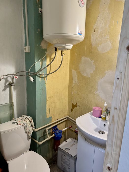 Продам кімнату в місті Люботин