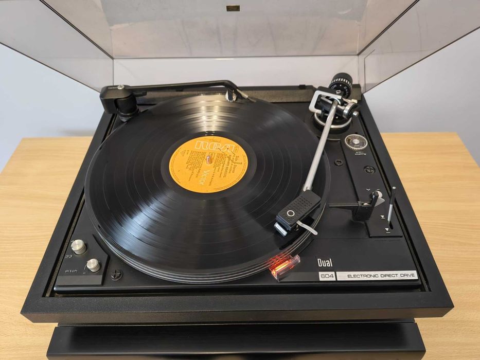 Gramofon DUAL 604 Audiofilski Wkładka SHURE V15  Direct Drive Vintage