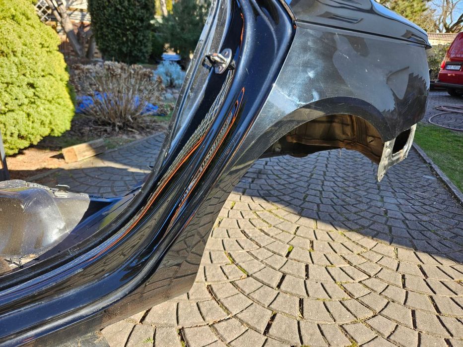 Próg Lewy Słupek A B Bok Błotnik Lewy Tył Tylny Audi A4 B9 Sedan 8w S-