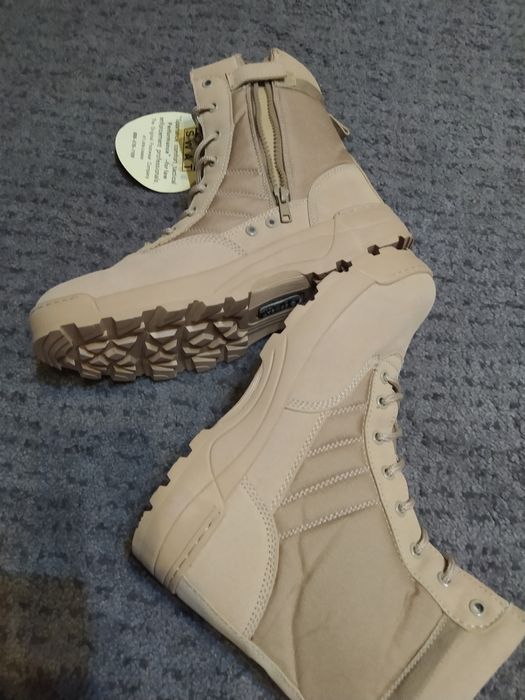 Botas n 45 Novas a estrear