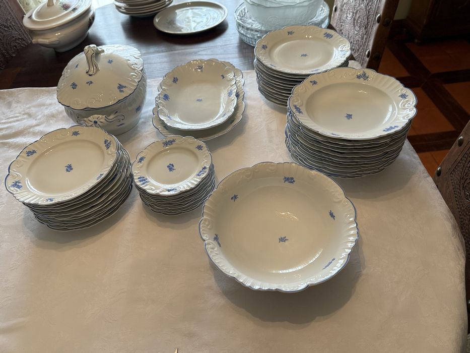 Servico jantar Vista Alegre completo