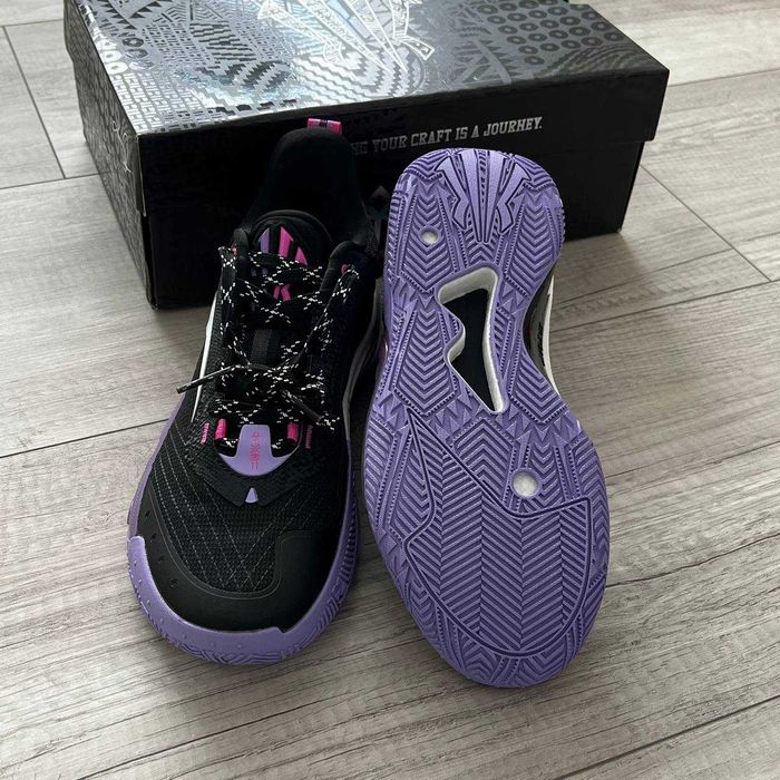 Баскетбольні кросівки ANTA Kyrie Irving Speed 1