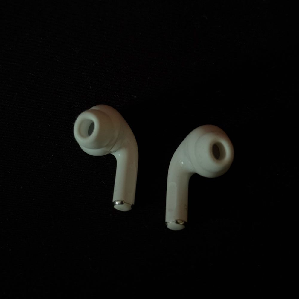 AirPods Pro 1 gen.