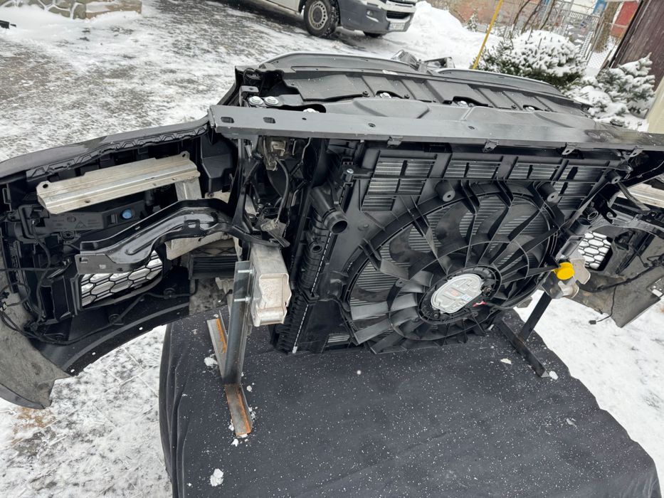 BMW X6 G06 X7 G07 X5 G05 комплект бампер телевізор радіатори касета