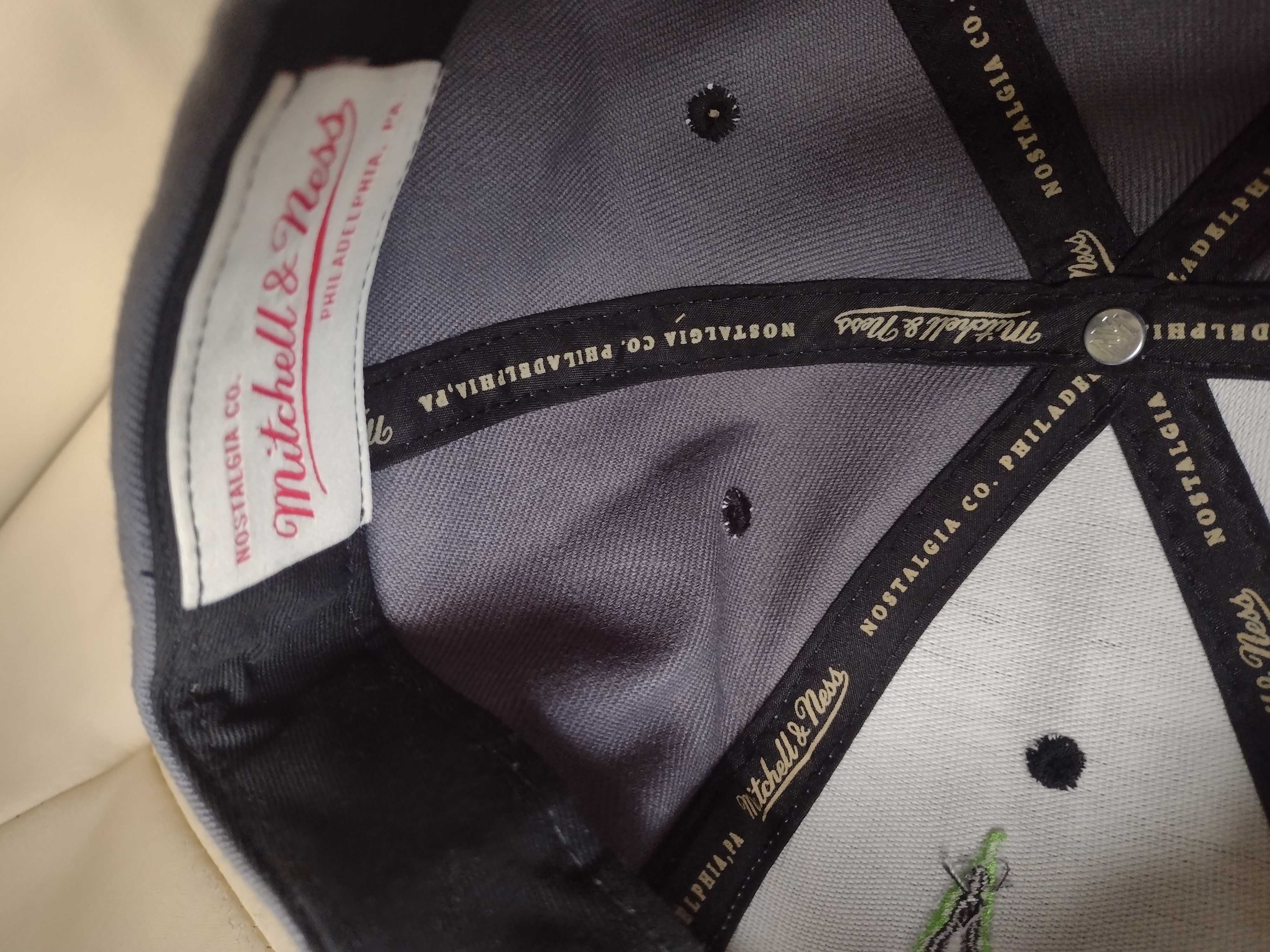 Czapka typu snapback marki Mitchell & Ness