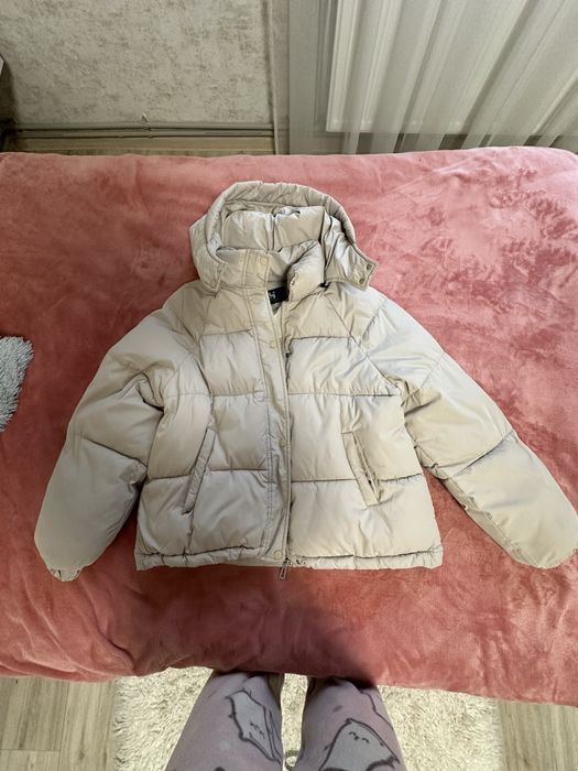 Жіноча зимова куртка