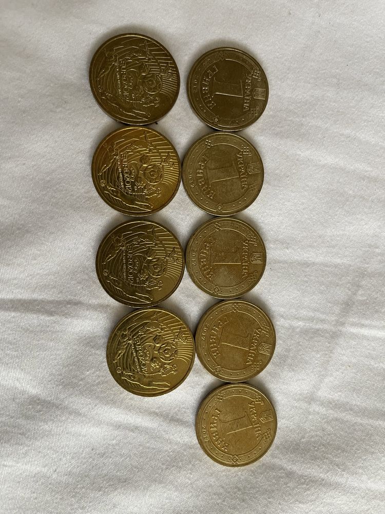 Монеты 1 гривня .