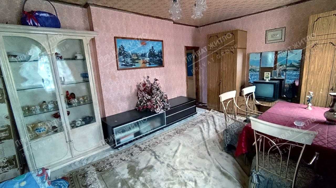Будинок зі зручностями поруч з містом!