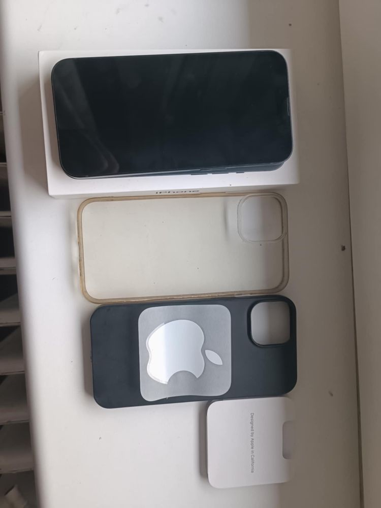 Iphone 13 128GB :)
