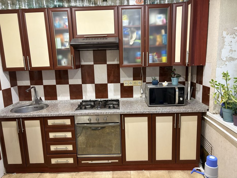 Продам 2-кімнатну квартиру м. Синельникове