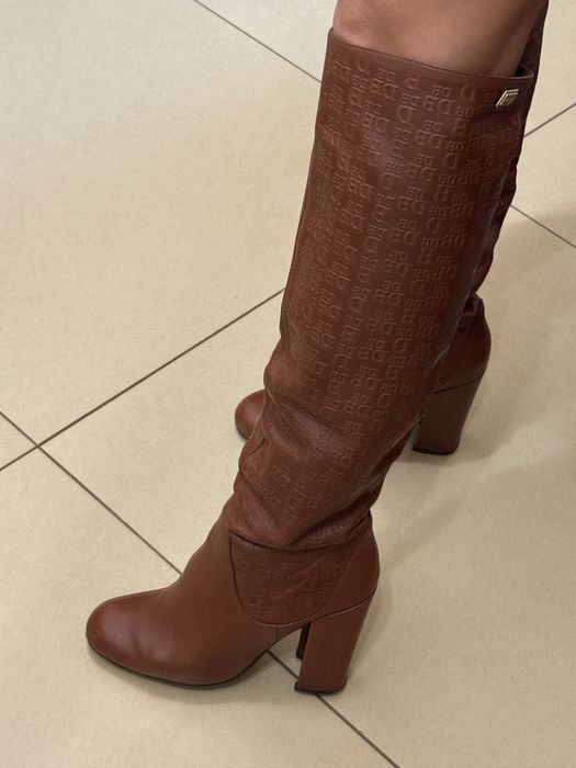 Жіночі шкіняні осінні чоботи. 37 розмір.