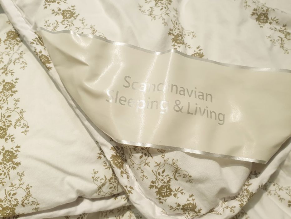 Kołdra (155×200) ciepła, skandynawska, poszycie z batystu