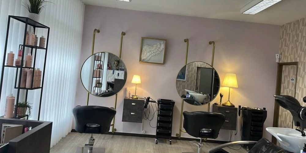 TRESPASSE - Salão de Cabeleireiro
