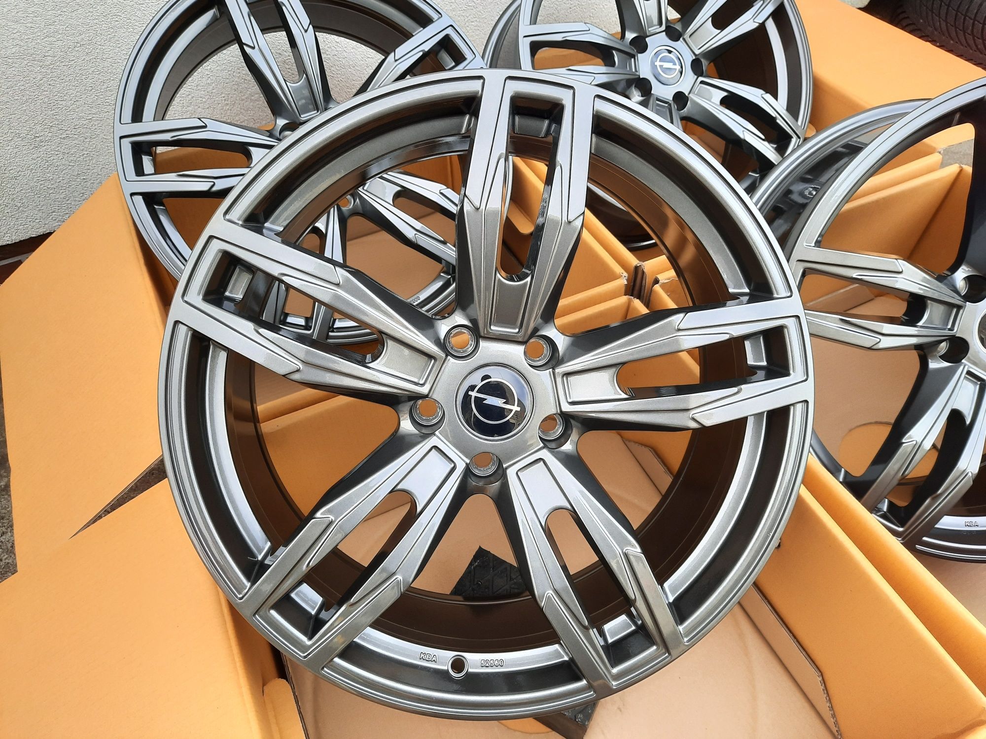 Alufelgi 20 Nowe! Opel Insignia 5x120 8Jx20H2 ET35 OKAZJA!
