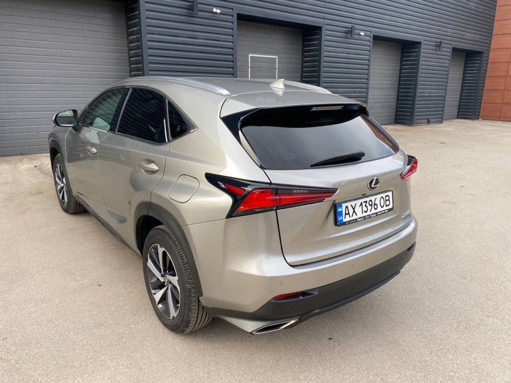 Lexus NX luxury 2020 6000км пробіг