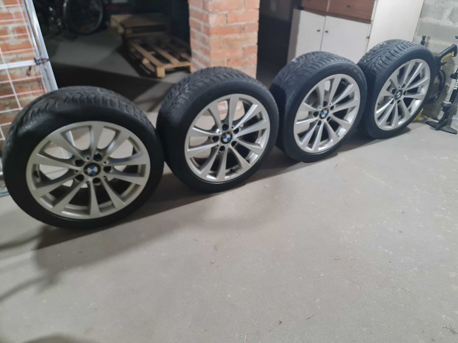 Felgi 17 BMW z oponami zimowymi Nokian 225/45/17