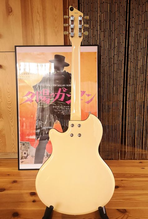 Eastwood Airline '59 Town & Country Deluxe